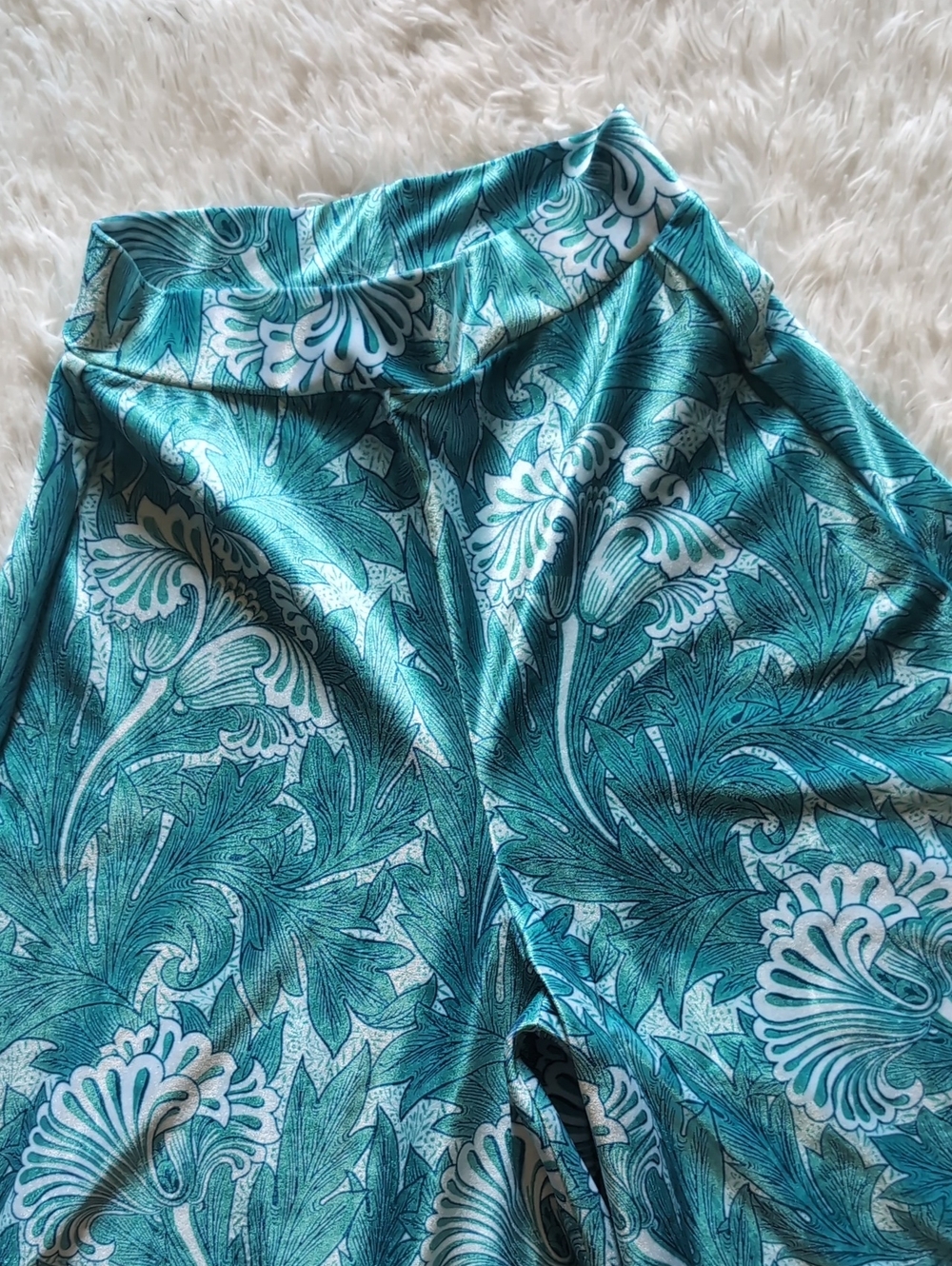 Blackmilk Tulips Aqua Velvet Floral Wide Culotte Original Sample Pants XS - Picture 5 of 15